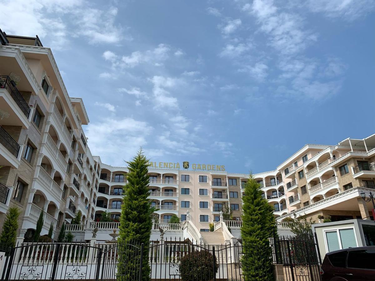 Valencia Gardens Deluxe Apartments เนเซบาร์ ภายนอก รูปภาพ