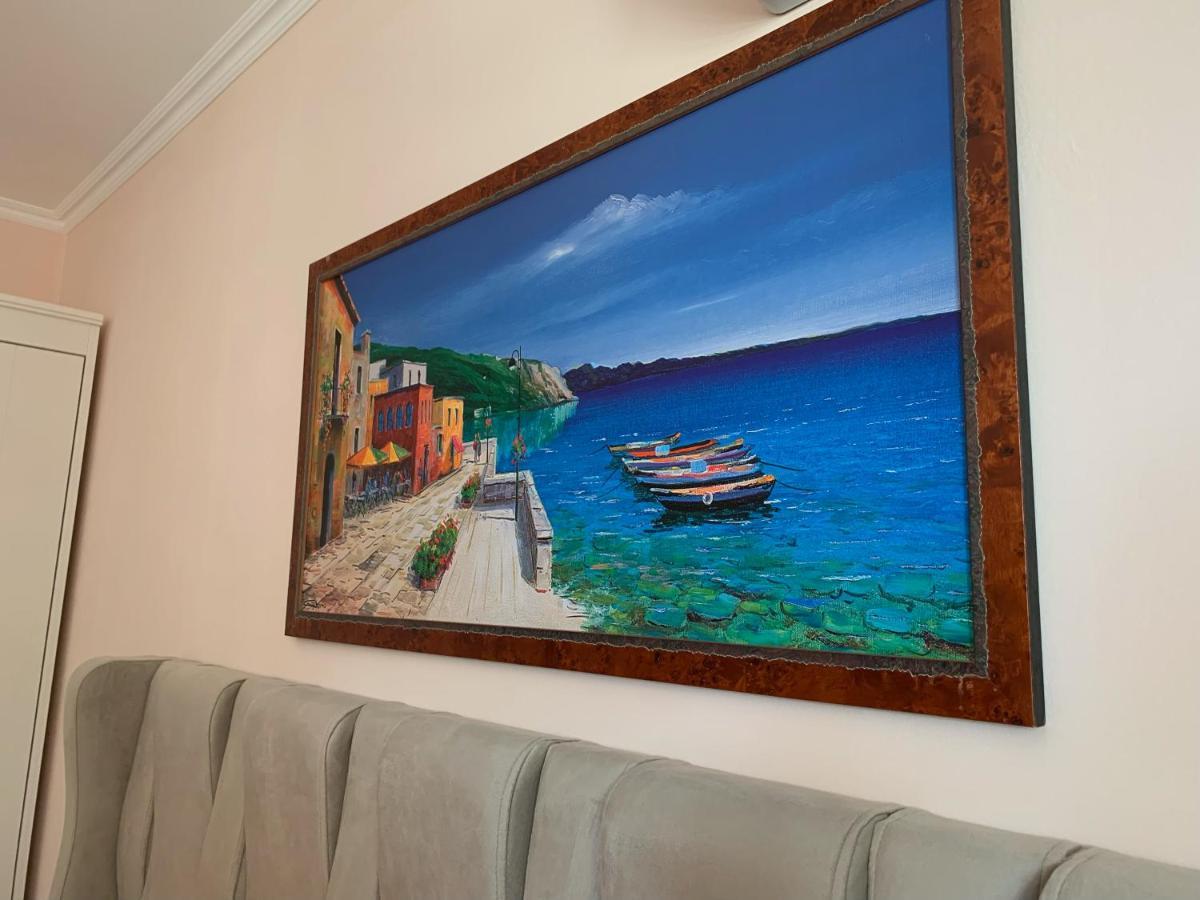 Valencia Gardens Deluxe Apartments เนเซบาร์ ภายนอก รูปภาพ