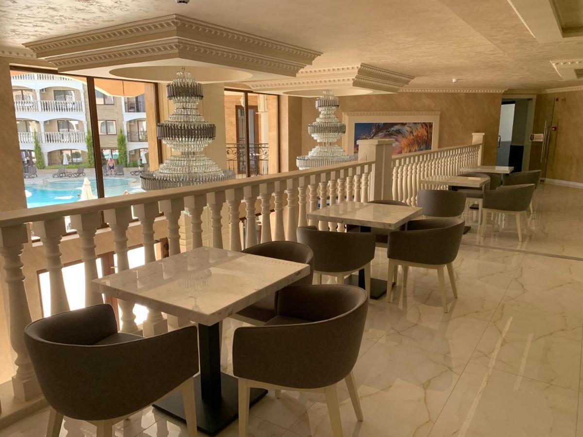 Valencia Gardens Deluxe Apartments เนเซบาร์ ภายนอก รูปภาพ